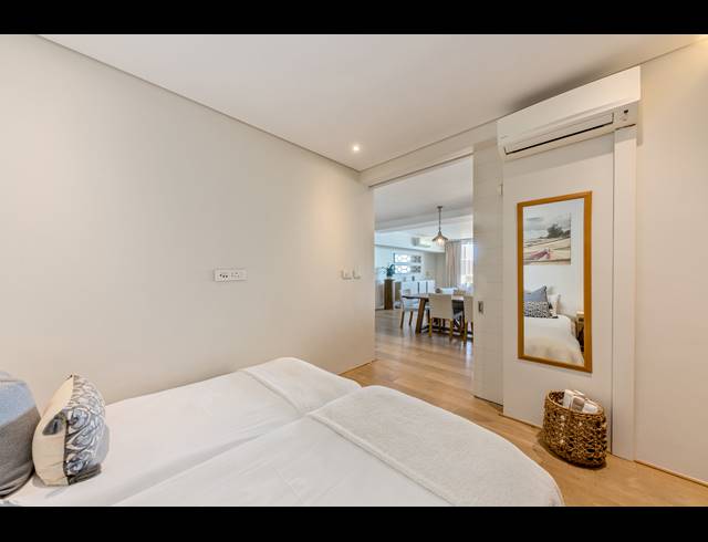 2 BEDROOM APARTMENT TO LET IN CAMPS BAY